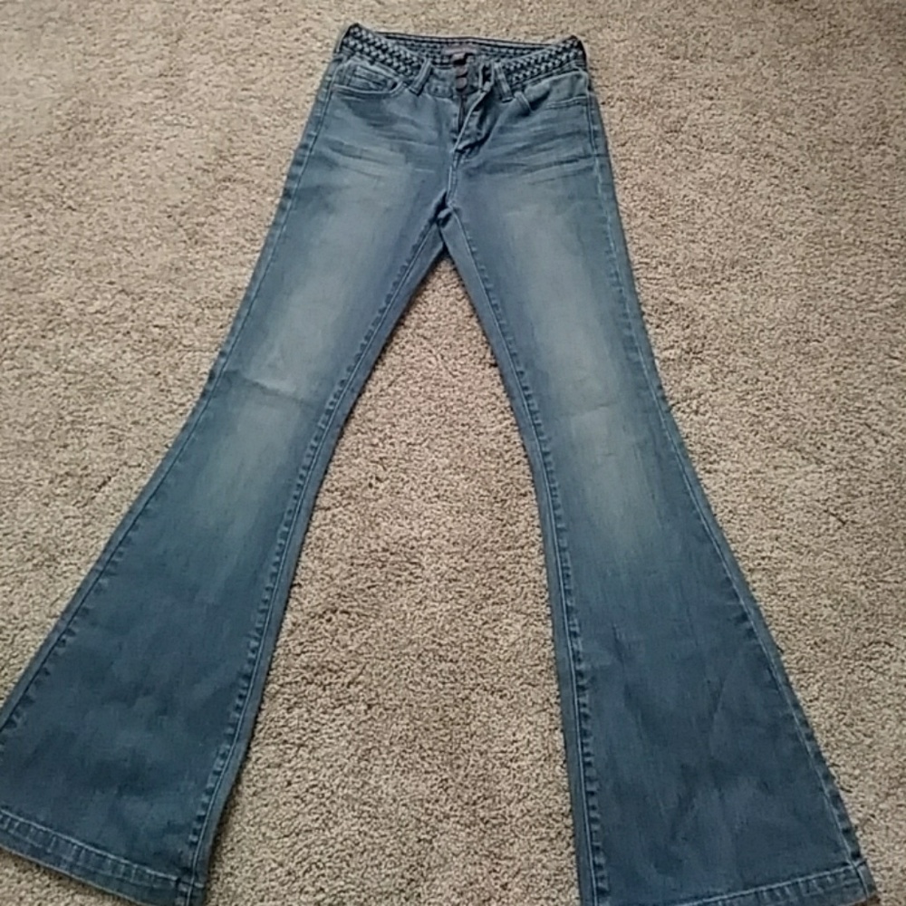 Kendall and kylie bellbottom jeams